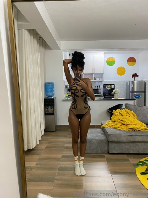 ebonynaomii Nude Leaked Onlyfans Photo ebonynaomii Nude Leaked Onlyfans Photo