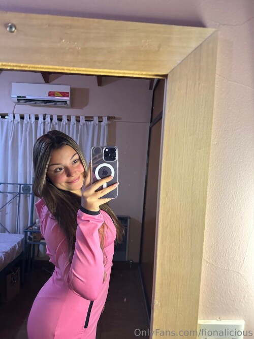 3024x4032_c7e18c9d74ab70a78211cee40db0109c74d5978623d292f7.jpg