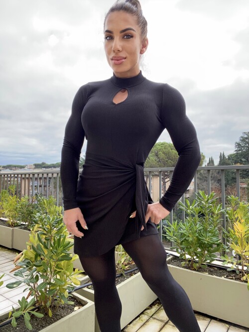 Elisabeta Ionita | alesyamuscledoll | fit_elization | Elisa Taioni | missale Nude Leaked Onlyfans Photo