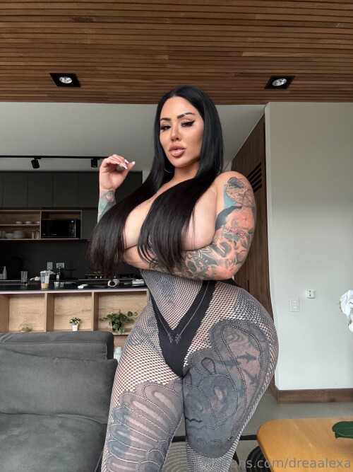 DICKtator aka dreaalexa Nude Leaked Onlyfans Photo DICKtator aka dreaalexa Nude Leaked Onlyfans Photo