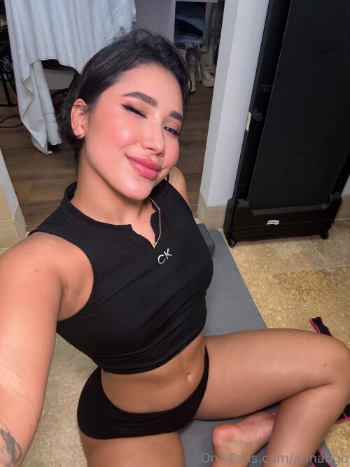 Anna Beggion / annabgo Nude Leaked Onlyfans Photo