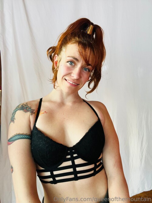 Mountain Queen / queenofthemountain/ Musicaleve Nude Leaked Onlyfans Photo
