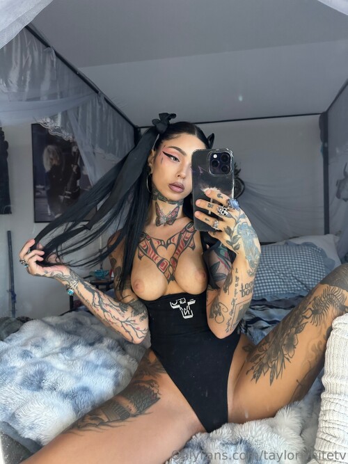 Taylor White | taylorwhitetv Nude Leaked Onlyfans Photo