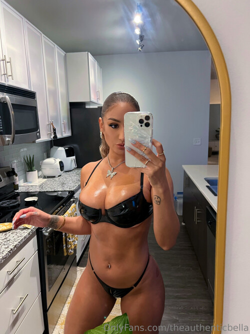 Carmen Bella Nude Leaked Onlyfans Photo Carmen Bella Nude Leaked Onlyfans Photo