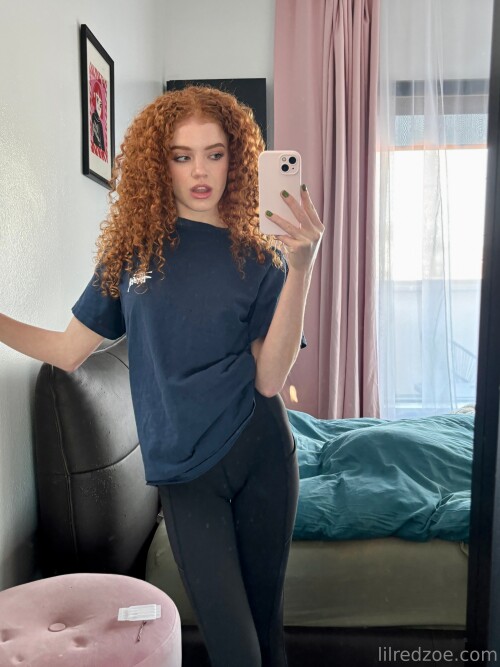 Zoe canbebought Nude Leaked Onlyfans Photo Zoe canbebought Nude Leaked Onlyfans Photo