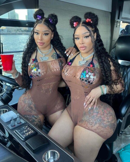 Double Dose Twins Nude Leaked Onlyfans Photo Double Dose Twins Nude Leaked Onlyfans Photo