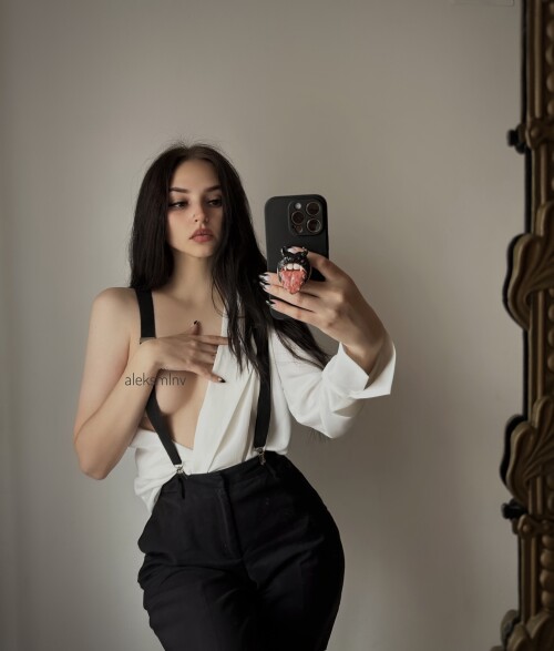 Aleksmlnv (aleksnmln) Nude Leaked Onlyfans Photo Aleksmlnv (aleksnmln) Nude Leaked Onlyfans Photo