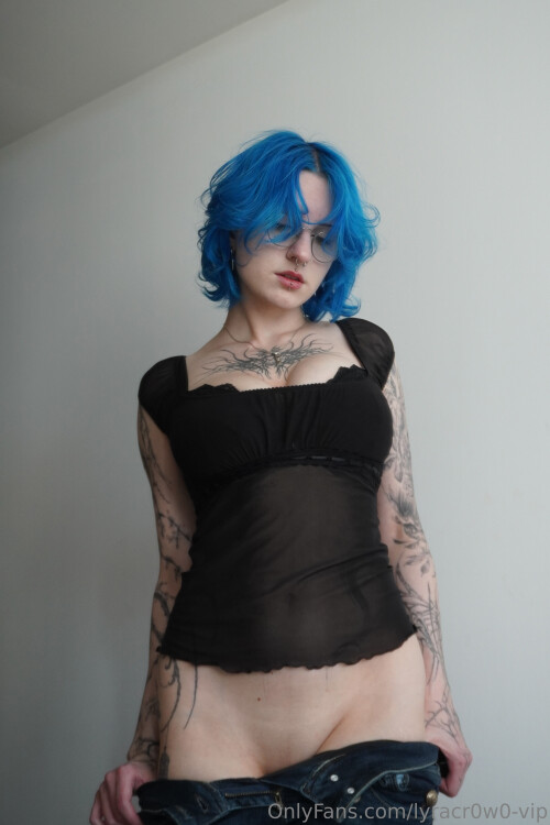 Lyra Crow | lyracr0w0 Nude Leaked Onlyfans Photo Lyra Crow | lyracr0w0 Nude Leaked Onlyfans Photo