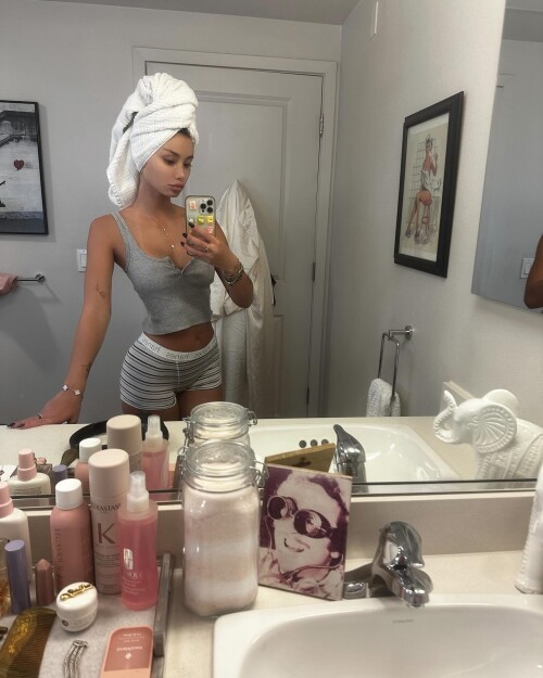 Kaile Goh Nude Leaked Onlyfans Photo Kaile Goh Nude Leaked Onlyfans Photo