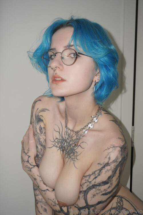 Lyra Crow | lyracr0w0 Nude Leaked Onlyfans Photo Lyra Crow | lyracr0w0 Nude Leaked Onlyfans Photo
