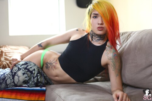 mahnee / suicide_mahnee Nude Leaked Onlyfans Photo