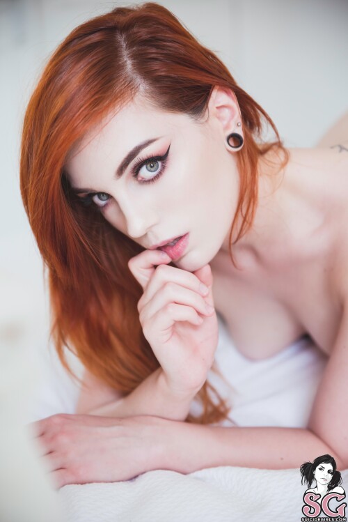 Lovia Suicide Nude Leaked Onlyfans Photo