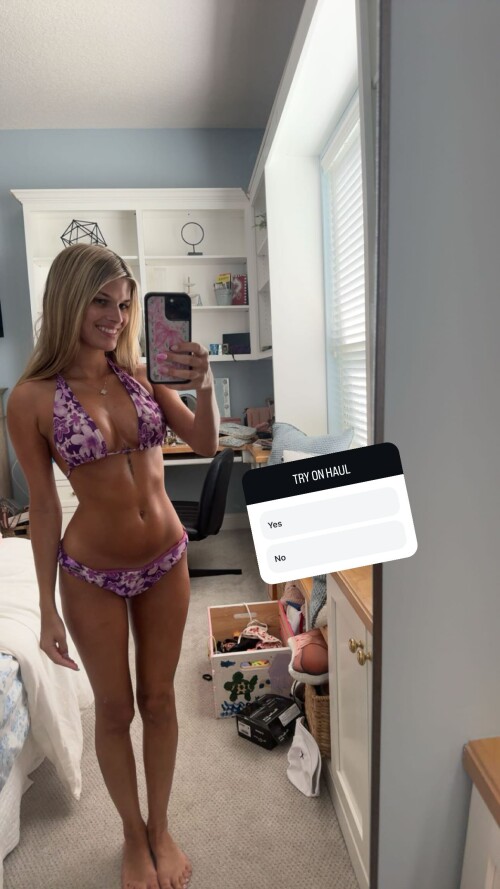 Megcrit Nude Leaked Onlyfans Photo Megcrit Nude Leaked Onlyfans Photo