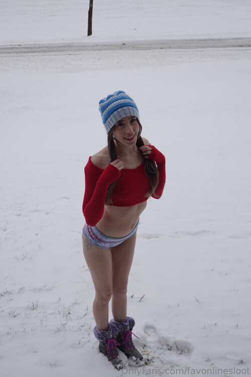 Livinia Roberts | urfavonlinesloot Nude Leaked Onlyfans Photo Livinia Roberts | urfavonlinesloot Nude Leaked Onlyfans Photo