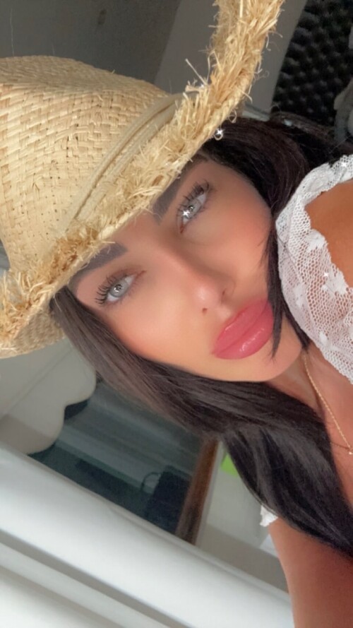 Gigi Papasavvas Nude Leaked Onlyfans Photo Gigi Papasavvas Nude Leaked Onlyfans Photo