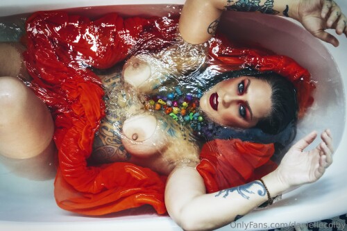 Danielle Colby Nude Leaked Onlyfans Photo Danielle Colby Nude Leaked Onlyfans Photo