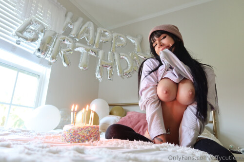 effycutiexx Nude Leaked Onlyfans Photo effycutiexx Nude Leaked Onlyfans Photo