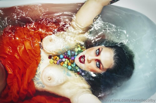 Danielle Colby Nude Leaked Onlyfans Photo Danielle Colby Nude Leaked Onlyfans Photo