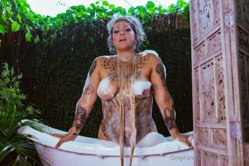Danielle Colby Nude Leaked Onlyfans Photo Danielle Colby Nude Leaked Onlyfans Photo