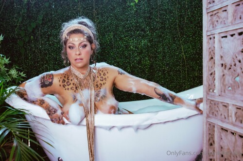 Danielle Colby Nude Leaked Onlyfans Photo Danielle Colby Nude Leaked Onlyfans Photo
