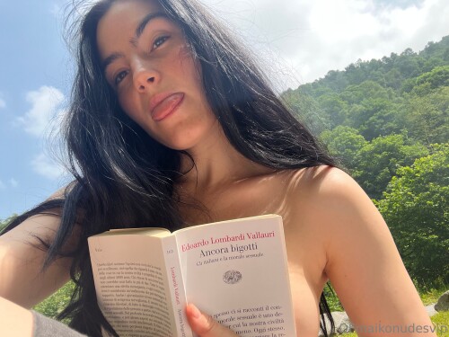 missmaiko / maikonudes Nude Leaked Onlyfans Photo missmaiko / maikonudes Nude Leaked Onlyfans Photo