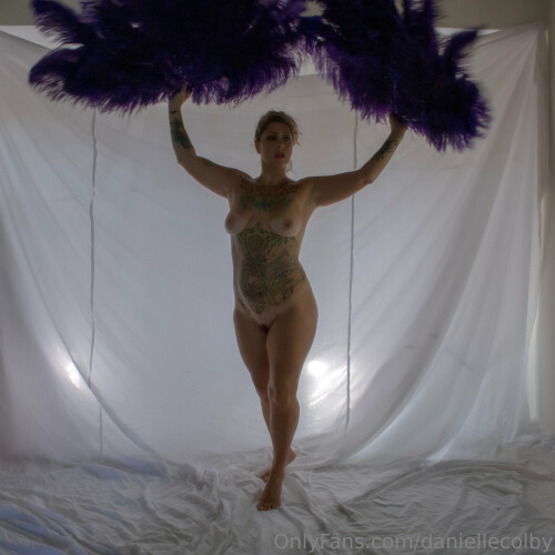Danielle Colby Nude Leaked Onlyfans Photo Danielle Colby Nude Leaked Onlyfans Photo