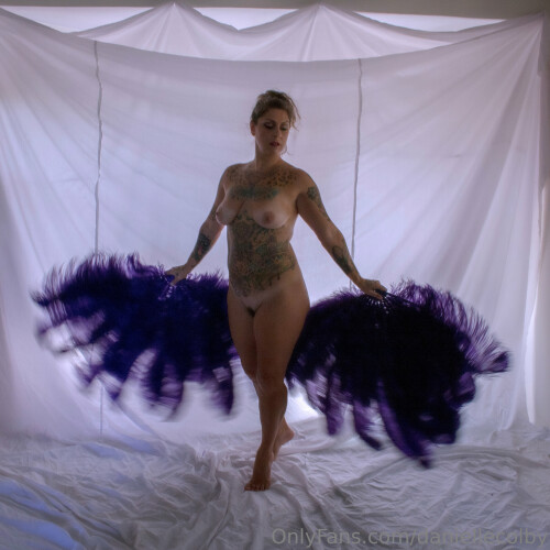 Danielle Colby Nude Leaked Onlyfans Photo Danielle Colby Nude Leaked Onlyfans Photo