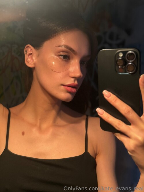 Amy Karamel Nude Leaked Onlyfans Photo Amy Karamel Nude Leaked Onlyfans Photo