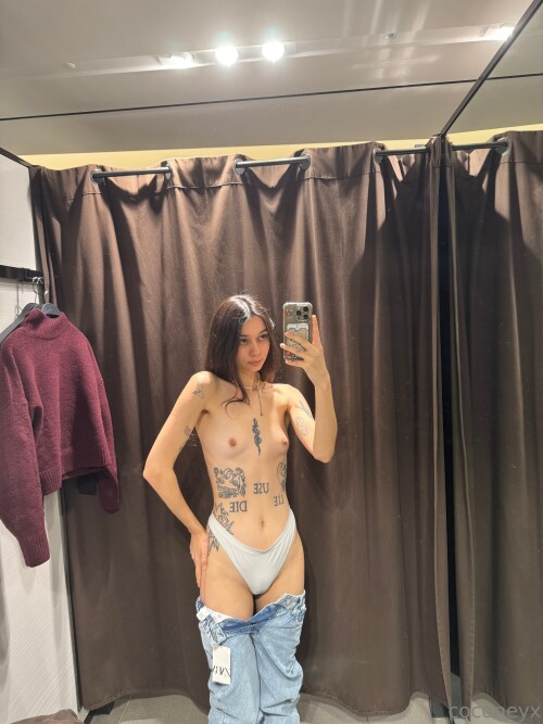 COCONEY / coconeyx Nude Leaked Onlyfans Photo COCONEY / coconeyx Nude Leaked Onlyfans Photo