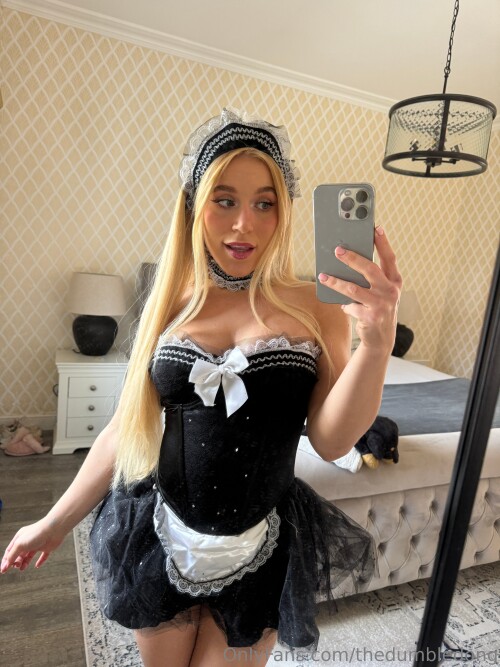 Elle Brooke Nude Leaked Onlyfans Photo Elle Brooke Nude Leaked Onlyfans Photo