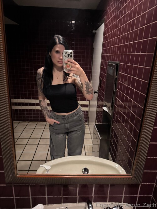3840x5120_39799098301e8a4ee1b73bcbdb2c1cd4cc2913bd44f73894.jpg