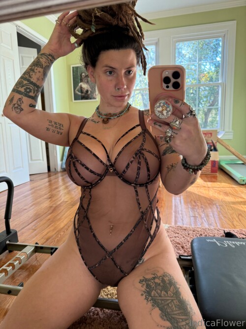 Indica Flower Nude Leaked Onlyfans Photo Indica Flower Nude Leaked Onlyfans Photo