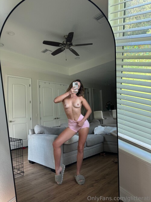 Gracie Valentino | Glitterati Nude Leaked Onlyfans Photo Gracie Valentino | Glitterati Nude Leaked Onlyfans Photo