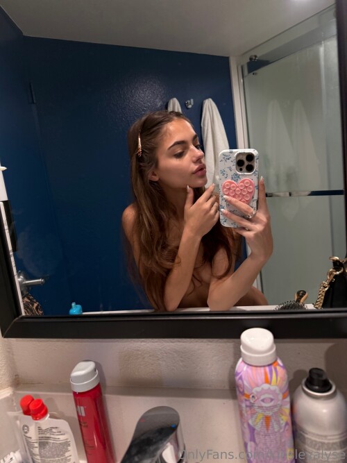 Kinsley Wyatt | kinsleywyatt1 | kinsleywyatt Nude Leaked Onlyfans Photo Kinsley Wyatt | kinsleywyatt1 | kinsleywyatt Nude Leaked Onlyfans Photo