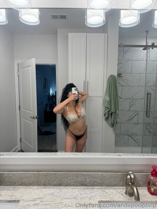 Andii | andiipoops Nude Leaked Onlyfans Photo