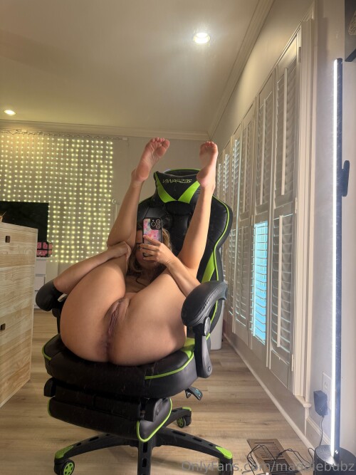 Maddie May (BubbleBratz) Nude Leaked Onlyfans Photo Maddie May (BubbleBratz) Nude Leaked Onlyfans Photo