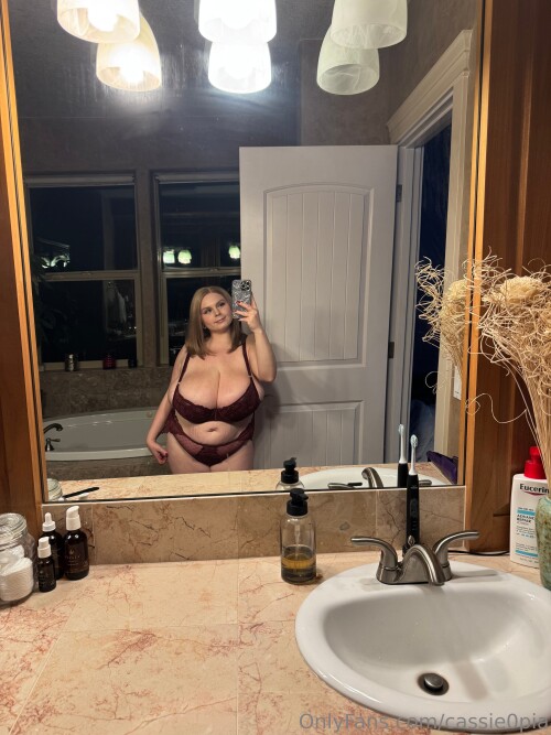 Cassie0pia Nude Leaked Onlyfans Photo