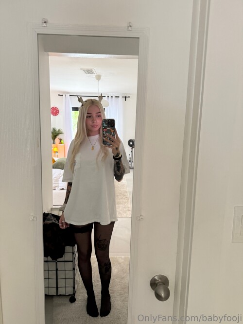 babyfooji / peachtot Nude Leaked Onlyfans Photo