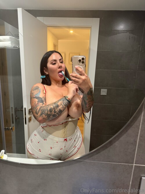 DICKtator aka dreaalexa Nude Leaked Onlyfans Photo DICKtator aka dreaalexa Nude Leaked Onlyfans Photo