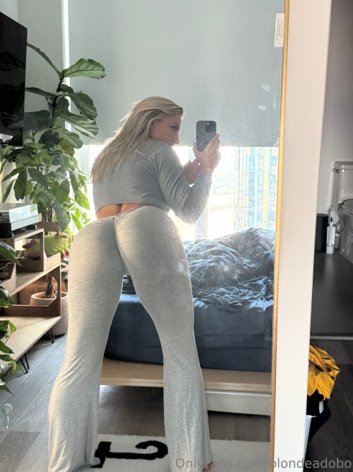 blondeadobo Nude Leaked Onlyfans Photo blondeadobo Nude Leaked Onlyfans Photo