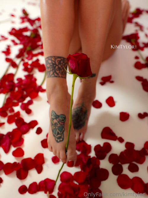 KimTylor Nude Leaked Onlyfans Photo
