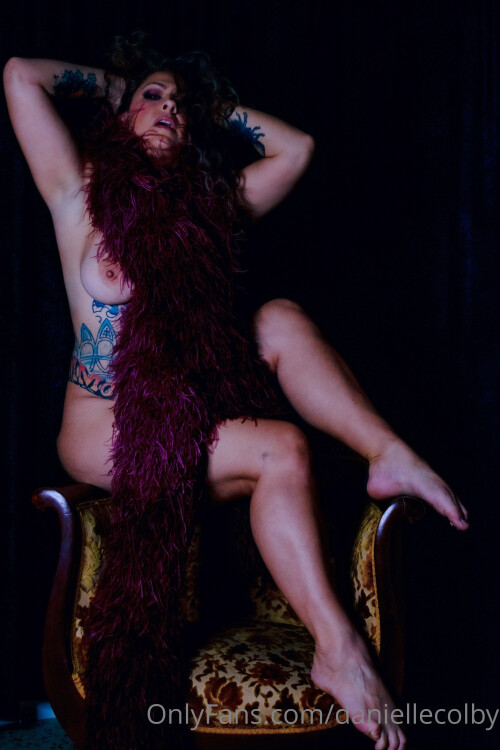 Danielle Colby Nude Leaked Onlyfans Photo Danielle Colby Nude Leaked Onlyfans Photo