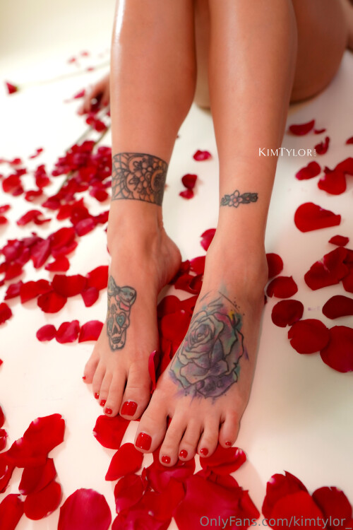 KimTylor Nude Leaked Onlyfans Photo