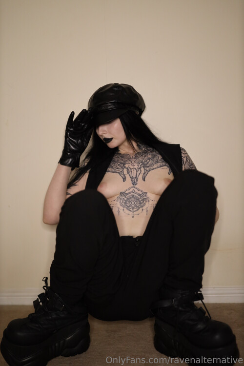 ravenalternative Nude Leaked Onlyfans Photo ravenalternative Nude Leaked Onlyfans Photo