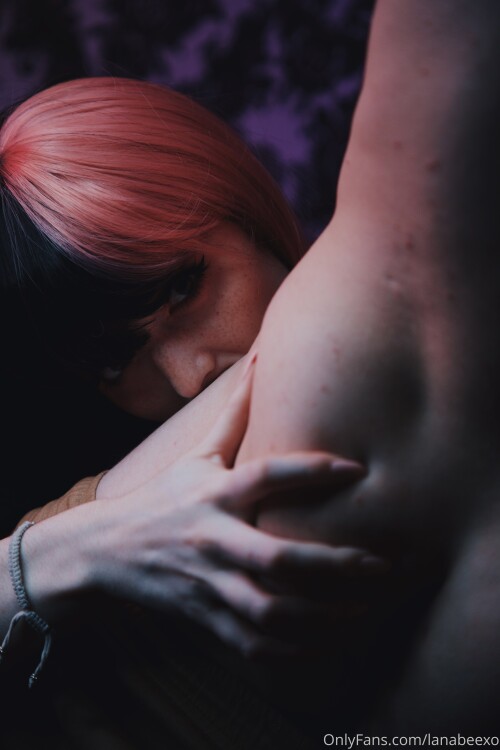 Lana Bee (@lanabeexo) Nude Leaked Onlyfans Photo Lana Bee (@lanabeexo) Nude Leaked Onlyfans Photo