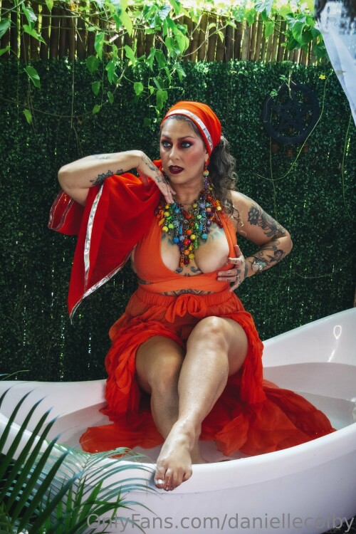 Danielle Colby Nude Leaked Onlyfans Photo Danielle Colby Nude Leaked Onlyfans Photo