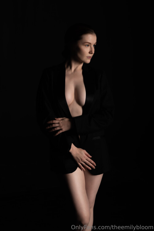 Emily Bloom Nude Leaked Onlyfans Photo Emily Bloom Nude Leaked Onlyfans Photo