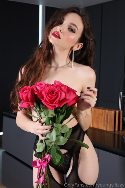 youngy.lizzy / Lizzy Youngy Nude Leaked Onlyfans Photo youngy.lizzy / Lizzy Youngy Nude Leaked Onlyfans Photo