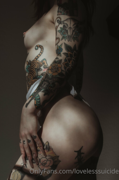 Loveless Nude Leaked Onlyfans Photo