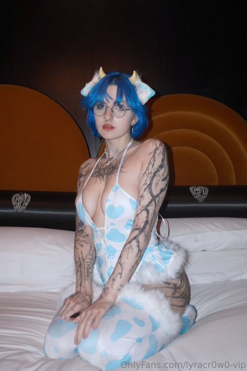 Lyra Crow | lyracr0w0 Nude Leaked Onlyfans Photo Lyra Crow | lyracr0w0 Nude Leaked Onlyfans Photo